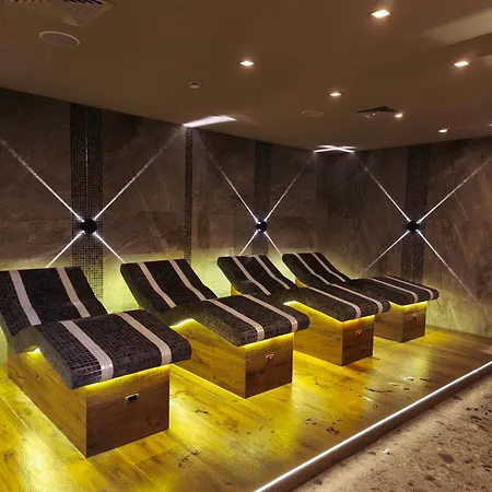 Deluxe King With Mountain View And Rilski